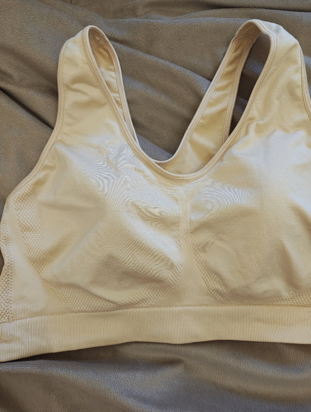 Fruit of the Loom Light Beige Seamless Racerback Sports Bra